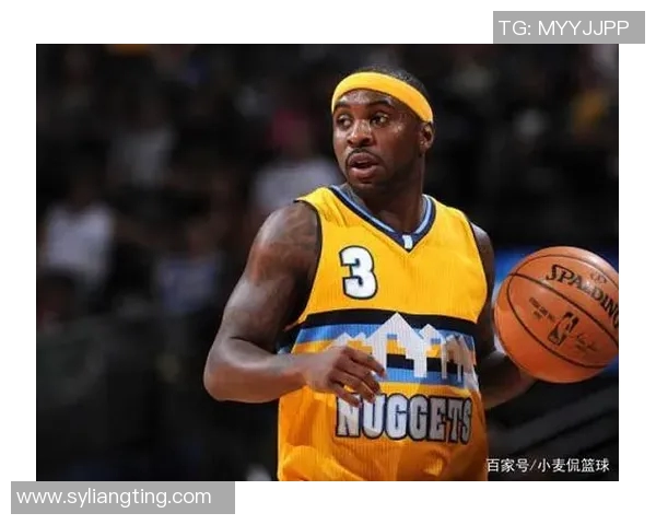 篮球与足球明星的情头对比与魅力探讨，谁才是运动界的真正偶像