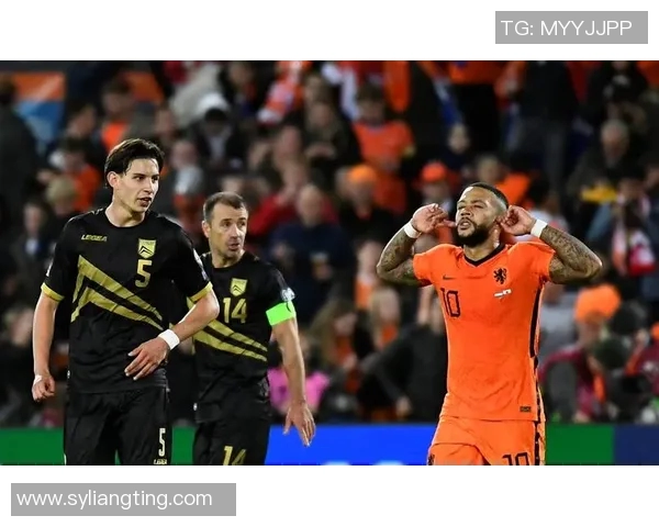 穆伦荷兰足球明星的辉煌历程与成就回顾